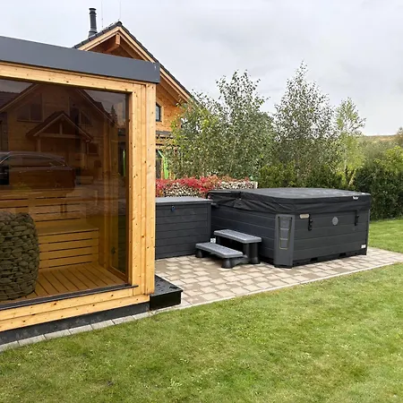 Zrub Trixy Ferienhaus