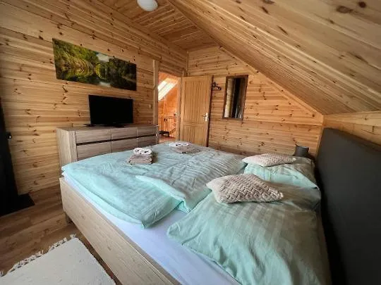 Zrub Trixy Сasa de vacaciones *